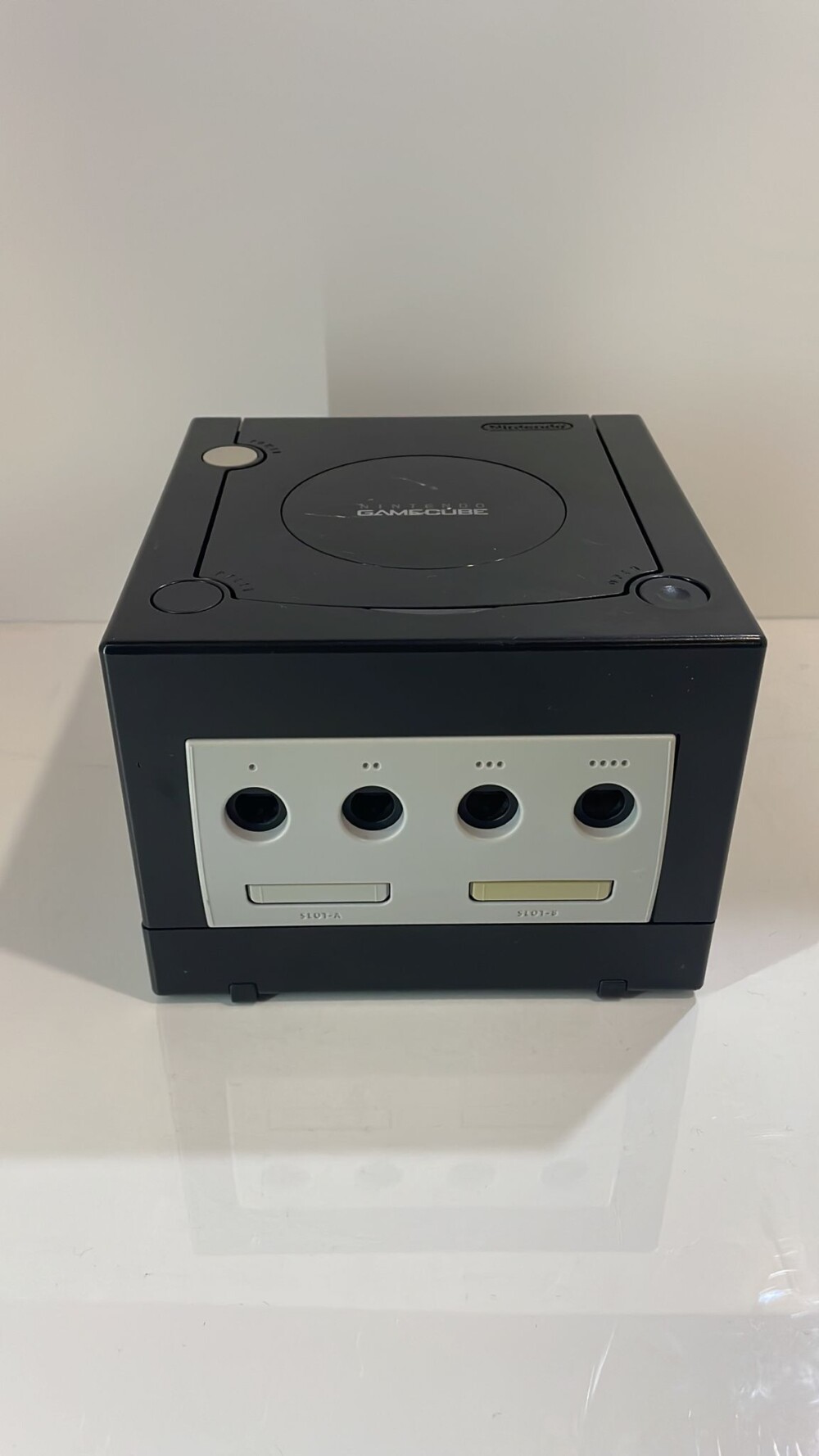 Nintendo gamecube sin mando (PAL) estado regular