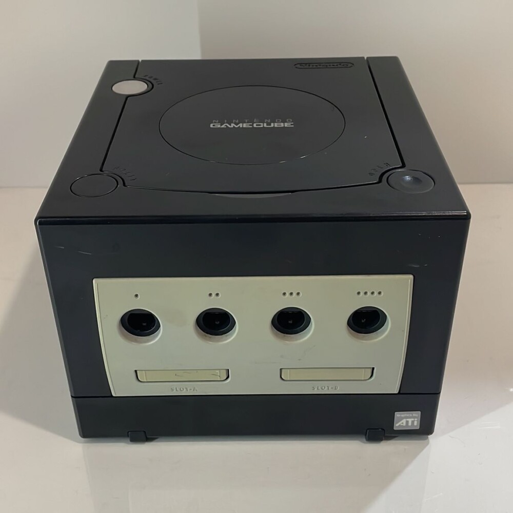 Nintendo gamecube sin mando (PAL)