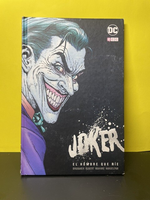 COMIC JOKER EL HOMBRE QUE RIE