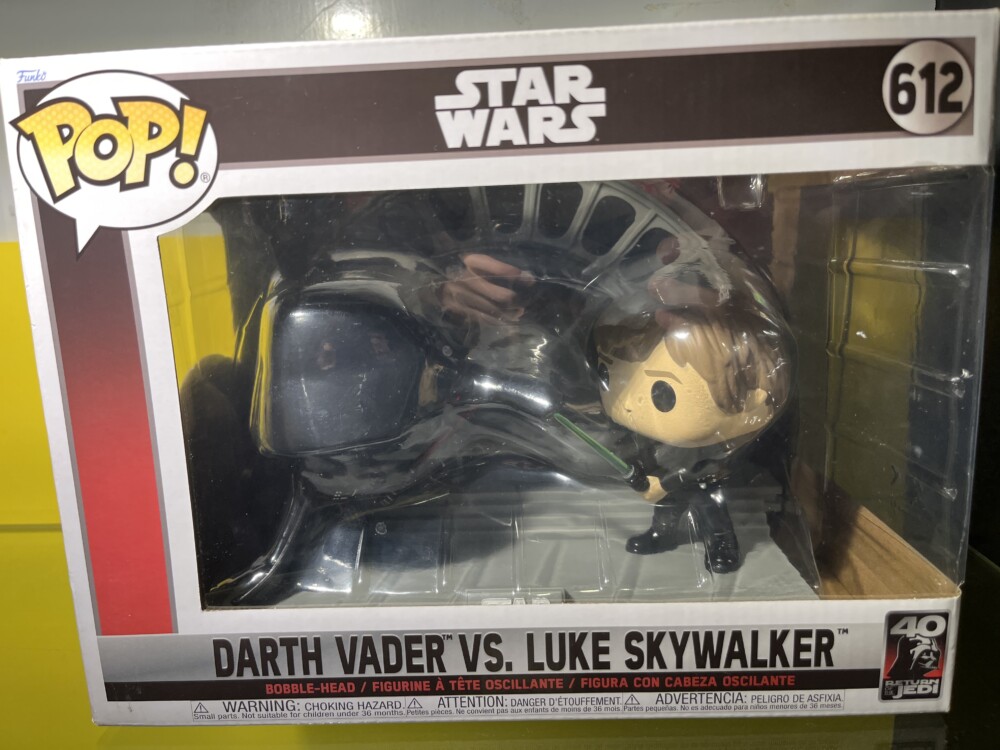 FUNKO POP DARTH VADER VS LUKE SKYWALKER